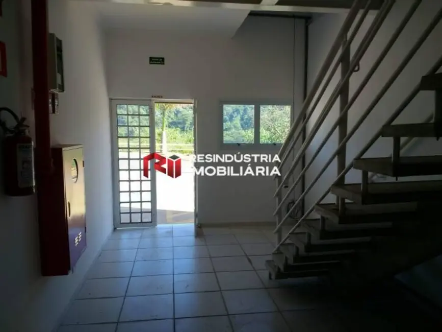 Foto 7 de Armazém / Galpão para alugar, 1350m2 em Santana De Parnaiba - SP