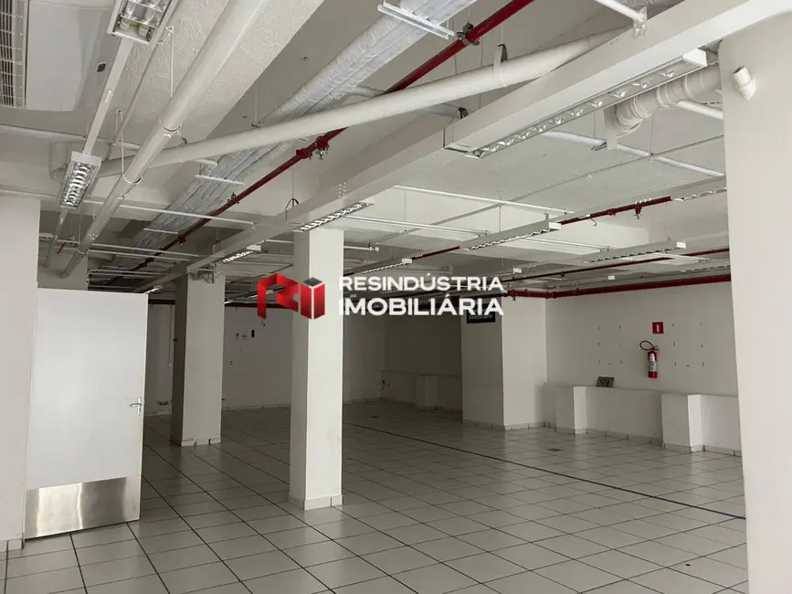 Sala Comercial para alugar, 360m2 em Centro, Carapicuiba - SP - imagem 6 Foto 6 de Sala Comercial para alugar, 360m2 em Centro, Carapicuiba - SP