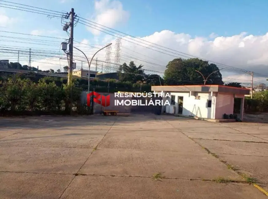 Armazém / Galpão para alugar, 6740m2 em Parque São Domingos, São Paulo - SP - imagem 4 Foto 4 de Armazém / Galpão para alugar, 6740m2 em Parque São Domingos, São Paulo - SP