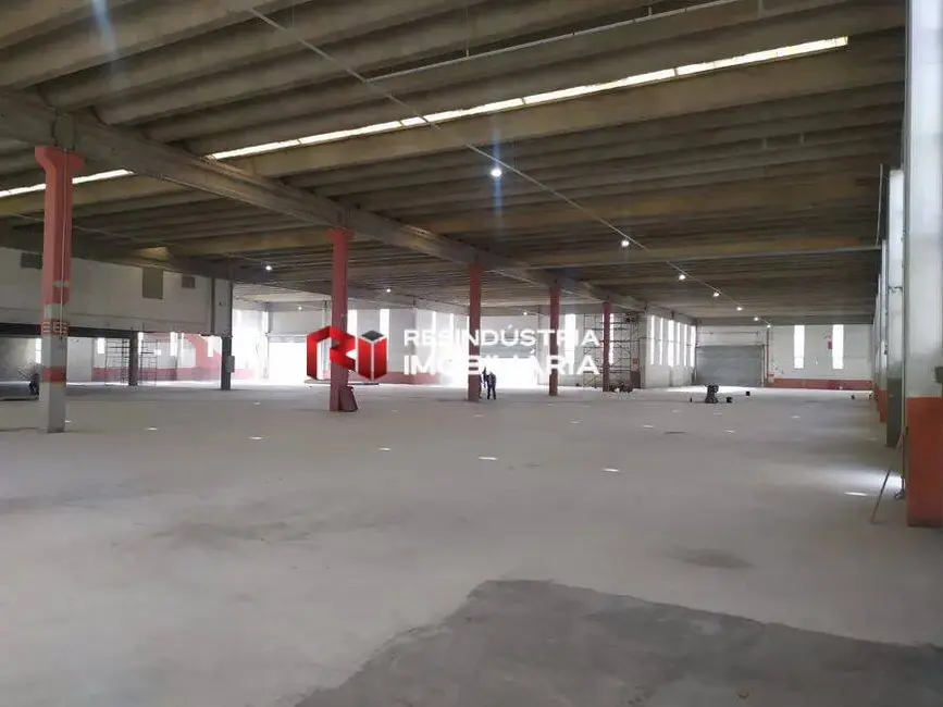 Armazém / Galpão para alugar, 5000m2 em Parque São Domingos, São Paulo - SP - imagem 3 Foto 3 de Armazém / Galpão para alugar, 5000m2 em Parque São Domingos, São Paulo - SP