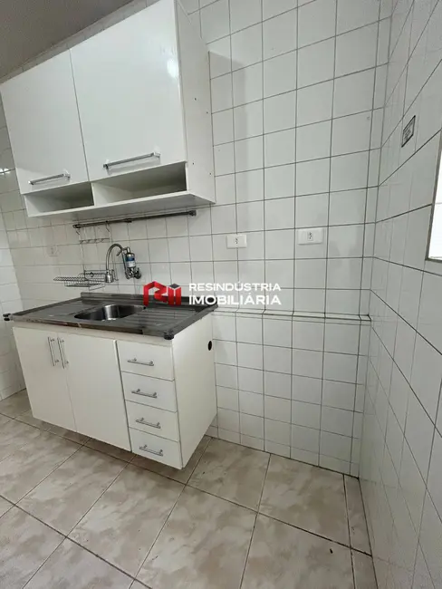 Apartamento com 2 quartos para alugar, 55m2 em Continental, Osasco - SP - imagem 7 Foto 7 de Apartamento com 2 quartos para alugar, 55m2 em Continental, Osasco - SP