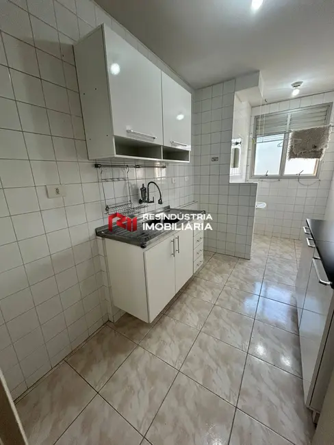 Apartamento com 2 quartos para alugar, 55m2 em Continental, Osasco - SP - imagem 6 Foto 6 de Apartamento com 2 quartos para alugar, 55m2 em Continental, Osasco - SP