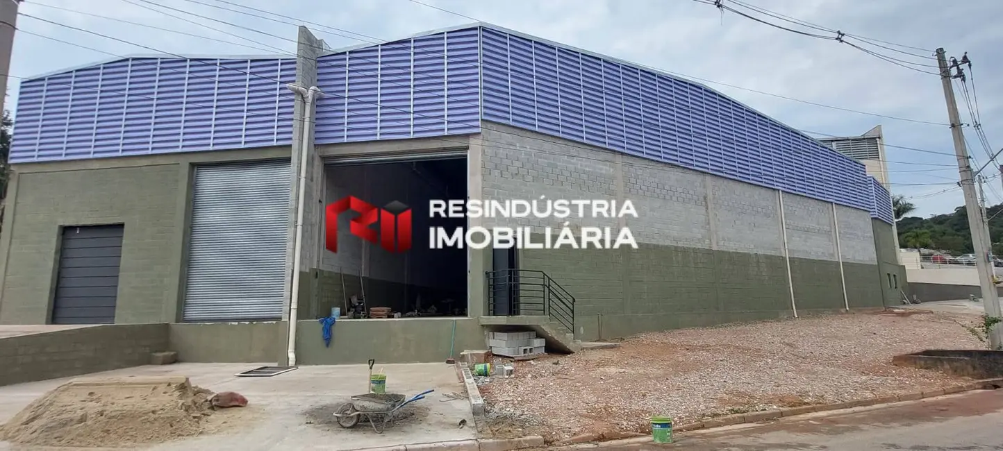 Foto 3 de Armazém / Galpão para alugar, 675m2 em Santana De Parnaiba - SP