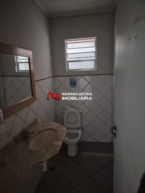 Sala Comercial para alugar, 180m2 em Centro, Barueri - SP - imagem 9 Foto 9 de Sala Comercial para alugar, 180m2 em Centro, Barueri - SP