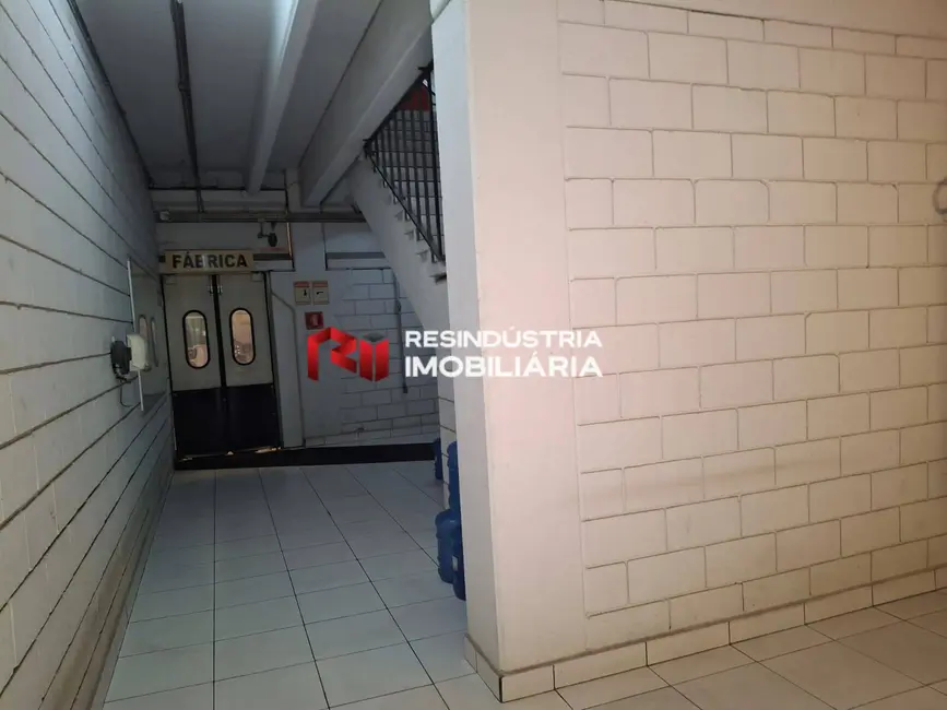 Foto 6 de Armazém / Galpão à venda e para alugar, 3040m2 em Santa Fé, Osasco - SP