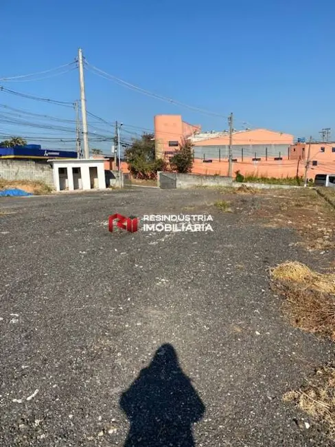 Terreno / Lote para alugar, 5700m2 em Jardim Mutinga, Barueri - SP - imagem 1 Foto 1 de Terreno / Lote para alugar, 5700m2 em Jardim Mutinga, Barueri - SP