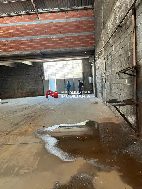 Armazém / Galpão para alugar, 780m2 em Jardim Belval, Barueri - SP - imagem 2 Foto 2 de Armazém / Galpão para alugar, 780m2 em Jardim Belval, Barueri - SP