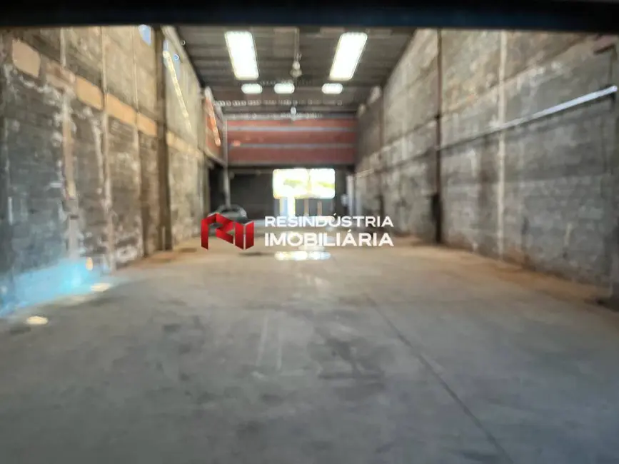 Armazém / Galpão para alugar, 780m2 em Jardim Belval, Barueri - SP - imagem 4 Foto 4 de Armazém / Galpão para alugar, 780m2 em Jardim Belval, Barueri - SP