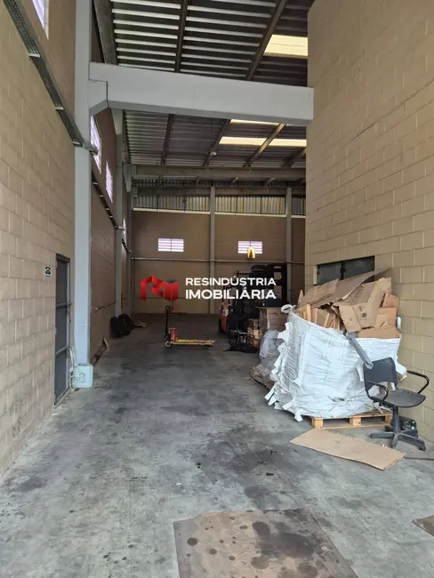 Foto 6 de Armazém / Galpão para alugar, 600m2 em Parque dos Monteiros I, Santana De Parnaiba - SP