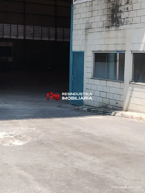 Armazém / Galpão à venda e para alugar, 1960m2 em Vila Morellato, Barueri - SP - imagem 5 Foto 5 de Armazém / Galpão à venda e para alugar, 1960m2 em Vila Morellato, Barueri - SP