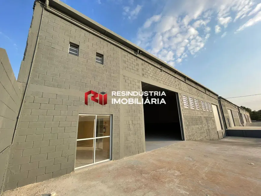 Foto 1 de Armazém / Galpão para alugar, 700m2 em Chácaras São Luís, Santana De Parnaiba - SP