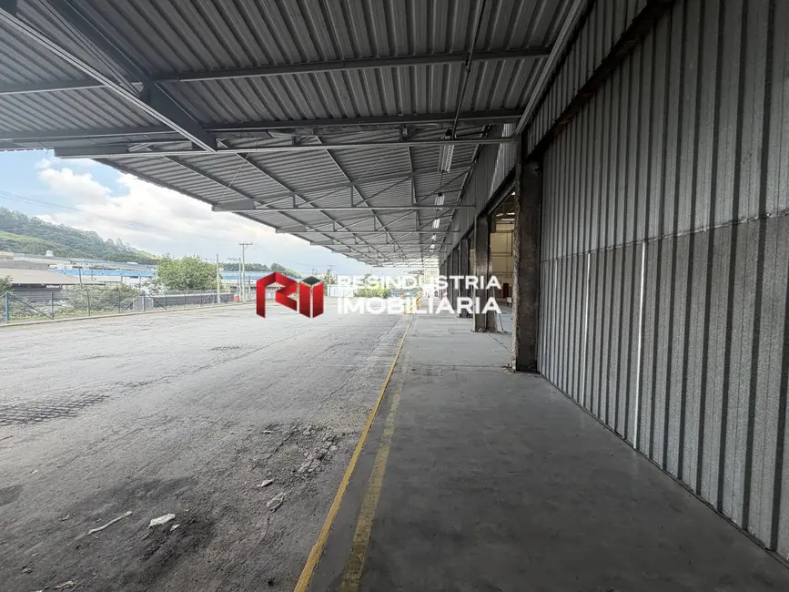 Foto 4 de Armazém / Galpão para alugar, 11645m2 em Jardim Belval, Barueri - SP