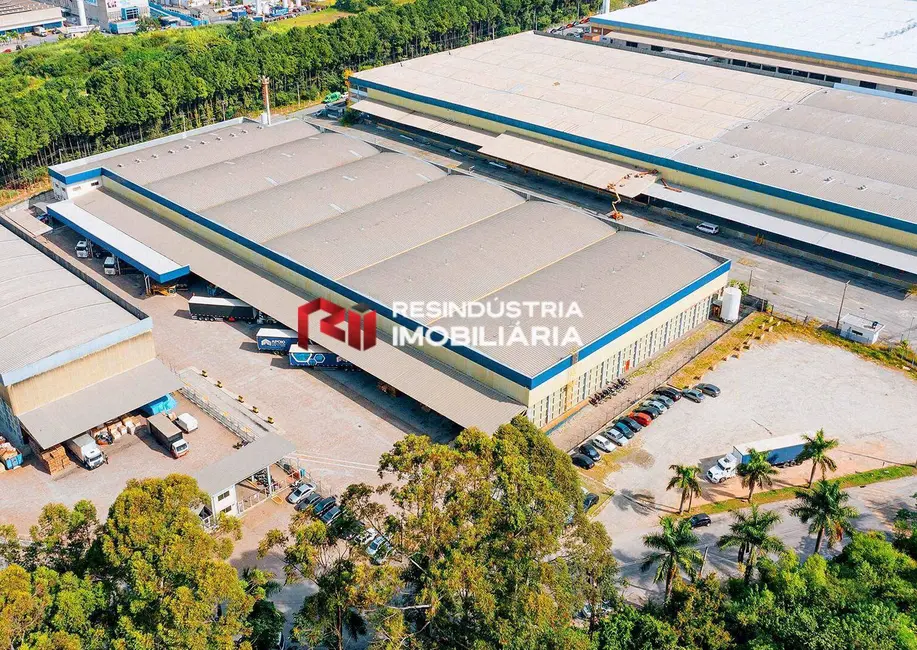 Foto 1 de Armazém / Galpão para alugar, 11937m2 em Jardim Belval, Barueri - SP