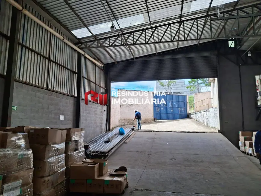Armazém / Galpão para alugar, 900m2 em Nova Itapevi, Itapevi - SP - imagem 2 Foto 2 de Armazém / Galpão para alugar, 900m2 em Nova Itapevi, Itapevi - SP