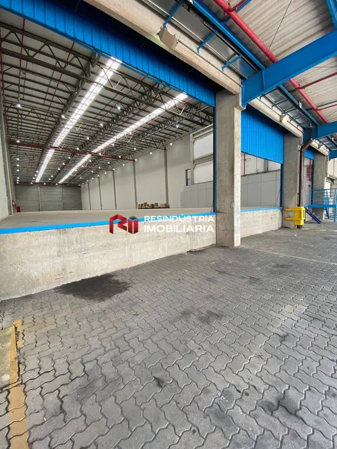 Armazém / Galpão para alugar, 5326m2 em Jardim das Cerejeiras, Aruja - SP - imagem 3 Foto 3 de Armazém / Galpão para alugar, 5326m2 em Jardim das Cerejeiras, Aruja - SP