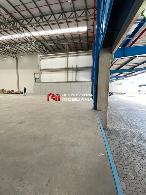 Armazém / Galpão para alugar, 5326m2 em Jardim das Cerejeiras, Aruja - SP - imagem 6 Foto 6 de Armazém / Galpão para alugar, 5326m2 em Jardim das Cerejeiras, Aruja - SP