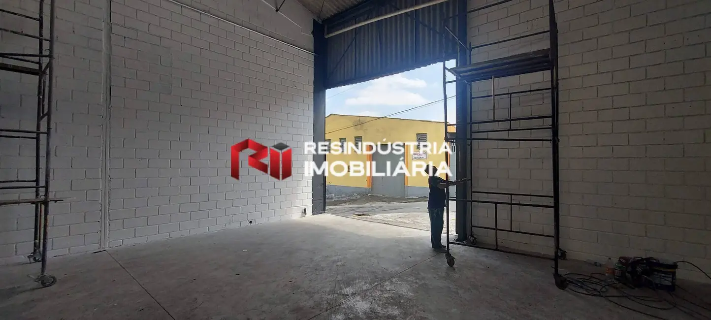 Foto 4 de Armazém / Galpão para alugar, 1250m2 em Jardim Flórida, Barueri - SP