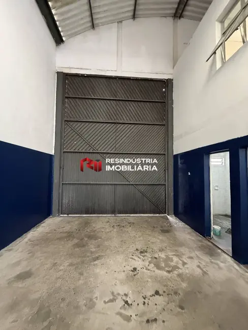 Foto 5 de Armazém / Galpão para alugar, 300m2 em Jardim São Paulo, Jandira - SP