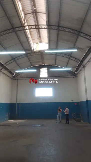 Foto 2 de Armazém / Galpão para alugar, 300m2 em Jardim São Paulo, Jandira - SP