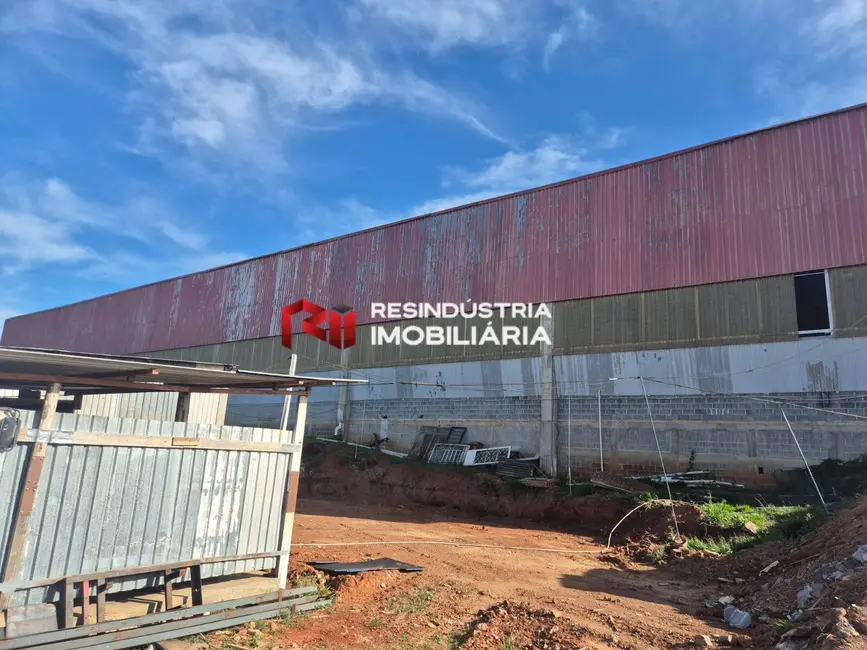 Foto 2 de Armazém / Galpão para alugar, 1000m2 em Chácara do Solar II (Fazendinha), Santana De Parnaiba - SP