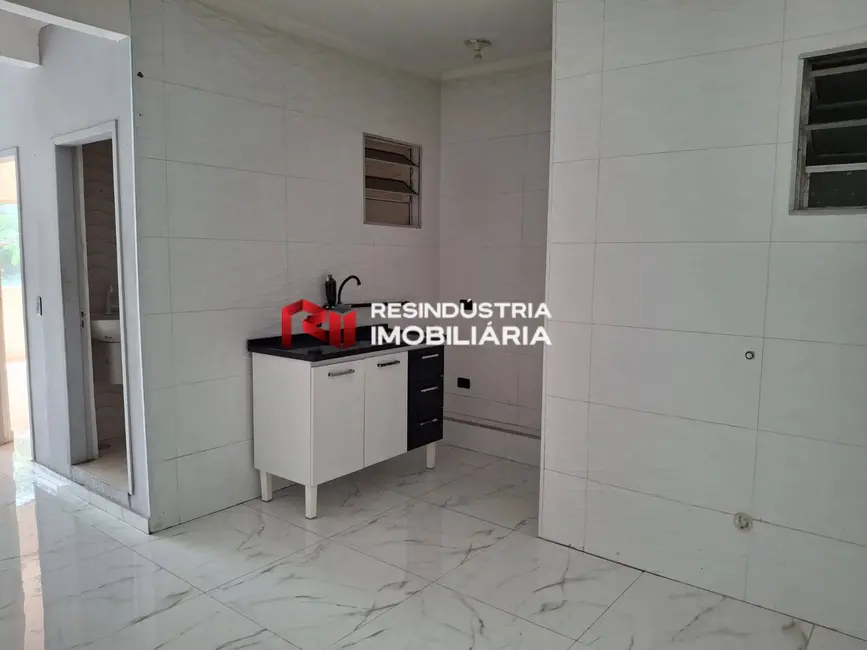 Foto 2 de Sala Comercial para alugar, 40m2 em Jardim dos Camargos, Barueri - SP