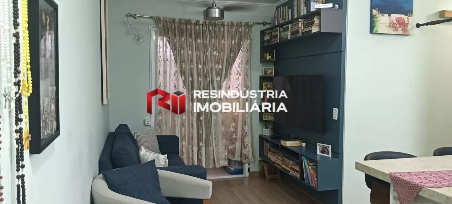 Apartamento com 2 quartos à venda, 47m2 em Vila Ercília, Jandira - SP - imagem 8 Foto 8 de Apartamento com 2 quartos à venda, 47m2 em Vila Ercília, Jandira - SP