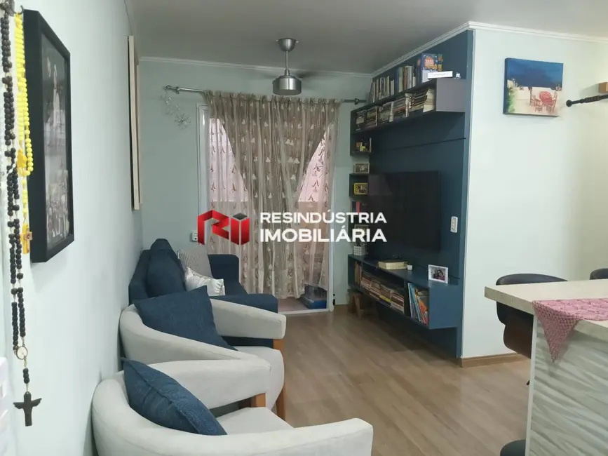 Apartamento com 2 quartos à venda, 47m2 em Vila Ercília, Jandira - SP - imagem 7 Foto 7 de Apartamento com 2 quartos à venda, 47m2 em Vila Ercília, Jandira - SP