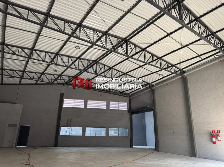 Foto 5 de Armazém / Galpão para alugar, 400m2 em Guaturinho, Cajamar - SP