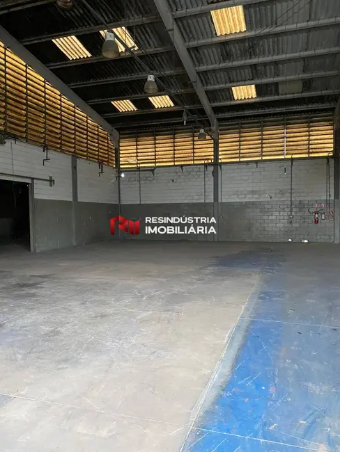 Armazém / Galpão para alugar, 1200m2 em Jardim Fazenda Rincão, Aruja - SP - imagem 6 Foto 6 de Armazém / Galpão para alugar, 1200m2 em Jardim Fazenda Rincão, Aruja - SP