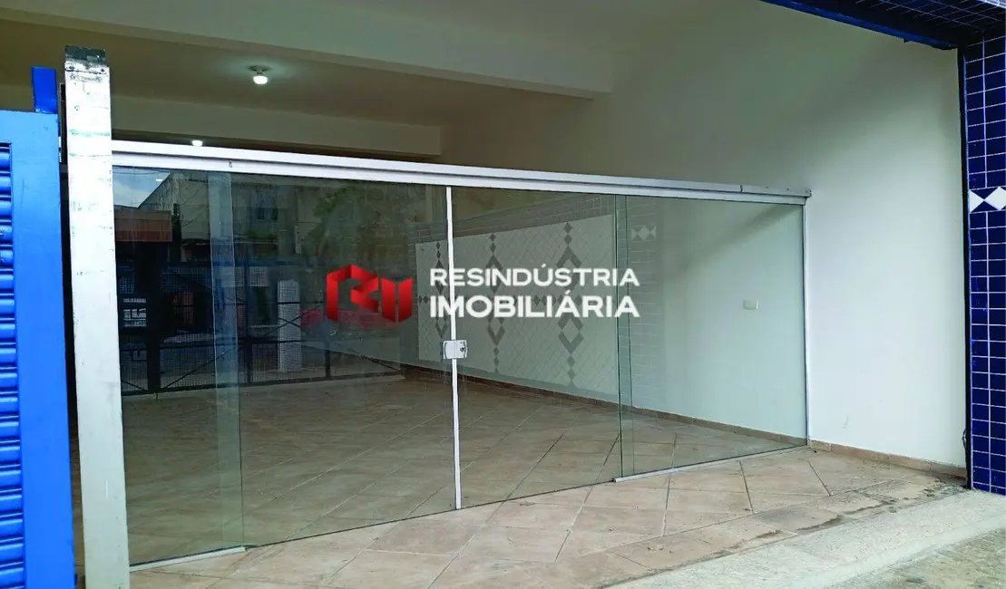 Foto 2 de Armazém / Galpão para alugar, 300m2 em Vila Anastácio, São Paulo - SP