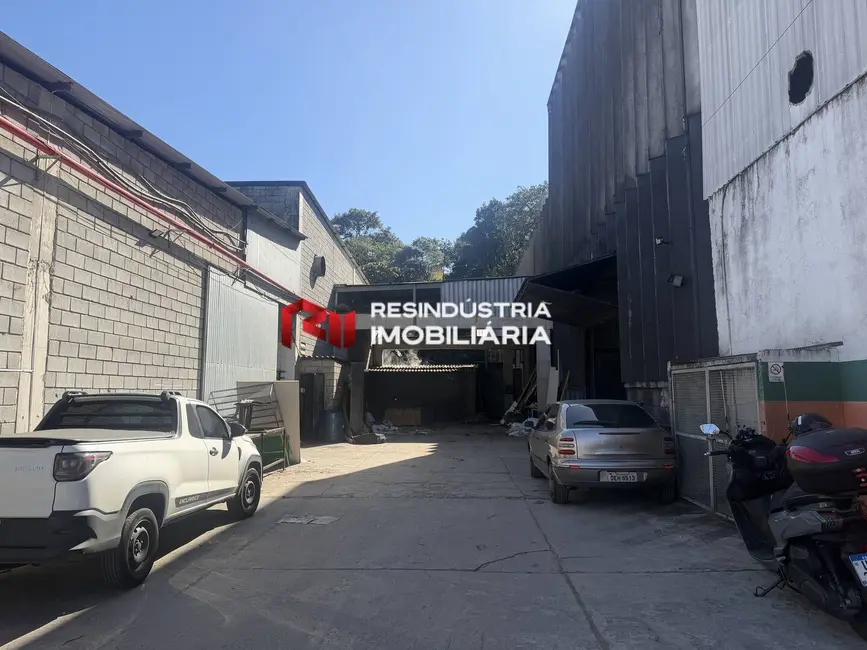 Foto 1 de Armazém / Galpão para alugar, 350m2 em Jardim São Luiz, Jandira - SP