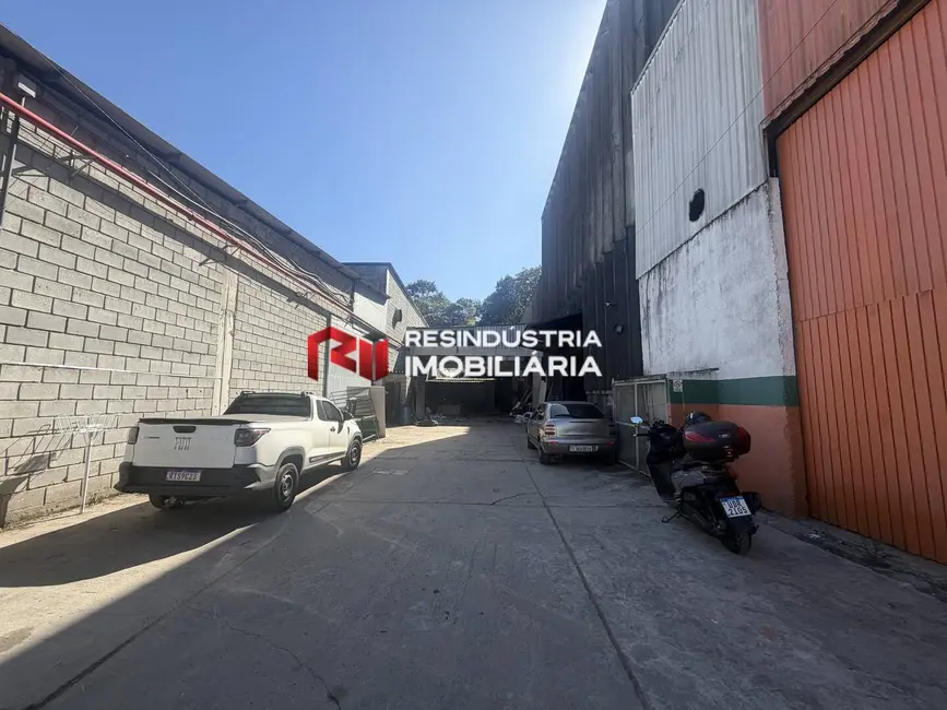 Foto 2 de Armazém / Galpão para alugar, 350m2 em Jardim São Luiz, Jandira - SP