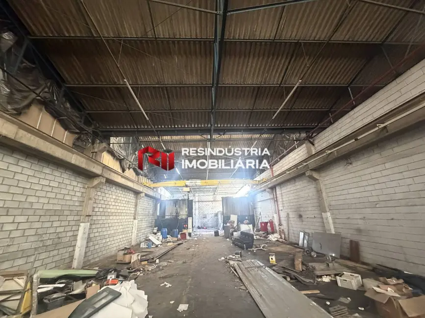 Foto 9 de Armazém / Galpão para alugar, 350m2 em Jardim São Luiz, Jandira - SP