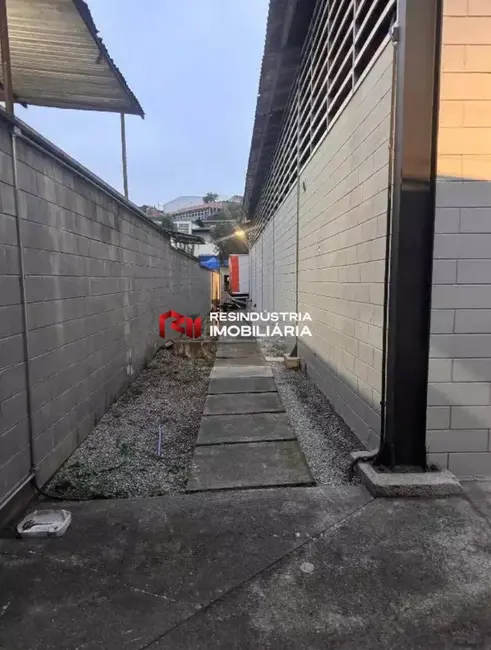 Armazém / Galpão à venda e para alugar, 900m2 em Jardim São Silvestre, Barueri - SP - imagem 9 Foto 9 de Armazém / Galpão à venda e para alugar, 900m2 em Jardim São Silvestre, Barueri - SP