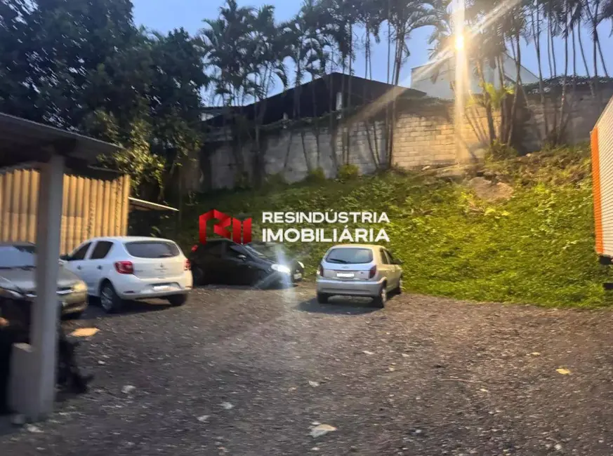 Armazém / Galpão à venda e para alugar, 900m2 em Jardim São Silvestre, Barueri - SP - imagem 8 Foto 8 de Armazém / Galpão à venda e para alugar, 900m2 em Jardim São Silvestre, Barueri - SP