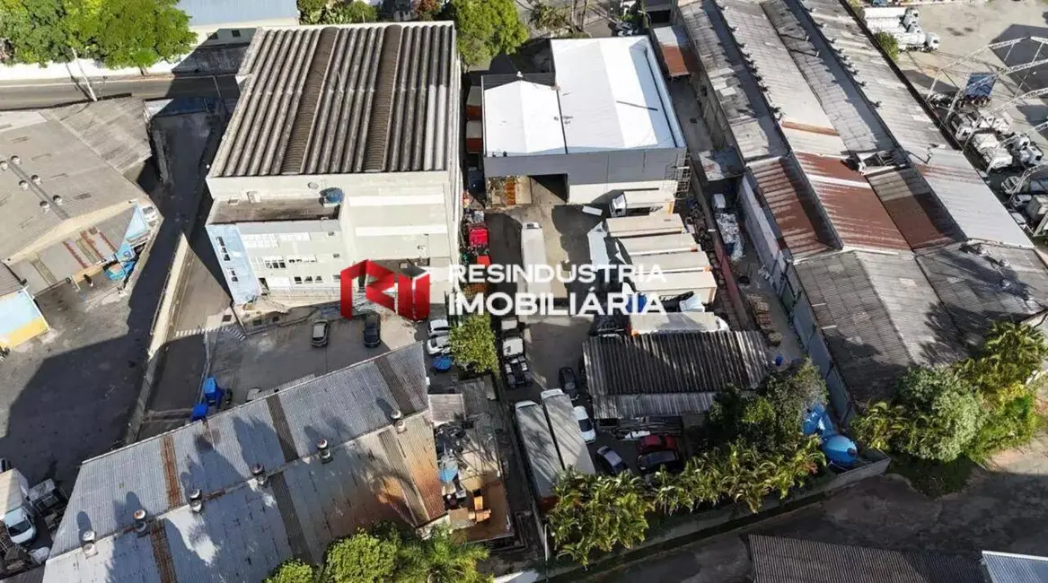 Armazém / Galpão à venda e para alugar, 900m2 em Jardim São Silvestre, Barueri - SP - imagem 6 Foto 6 de Armazém / Galpão à venda e para alugar, 900m2 em Jardim São Silvestre, Barueri - SP