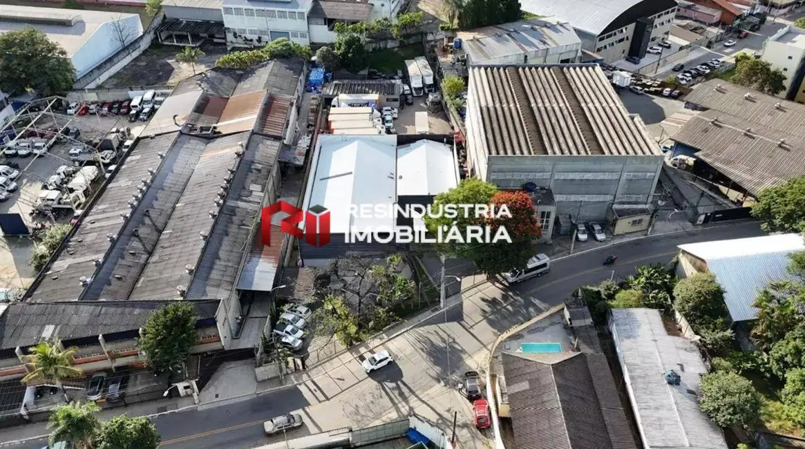 Armazém / Galpão à venda e para alugar, 900m2 em Jardim São Silvestre, Barueri - SP - imagem 4 Foto 4 de Armazém / Galpão à venda e para alugar, 900m2 em Jardim São Silvestre, Barueri - SP