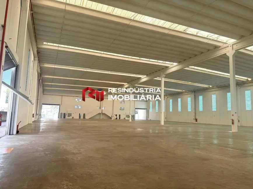 Foto 9 de Armazém / Galpão para alugar, 4994m2 em Jardim Cláudio, Cotia - SP