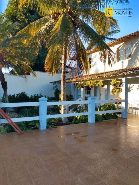 Casa com 4 quartos à venda, 450m2 em Araruama - RJ - imagem 5 Foto 5 de Casa com 4 quartos à venda, 450m2 em Araruama - RJ