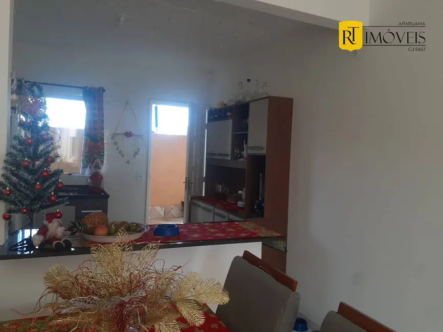 Foto 5 de Casa com 2 quartos à venda, 180m2 em Araruama - RJ