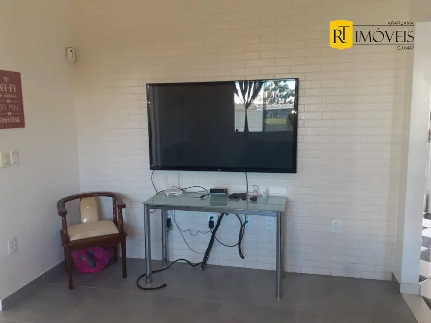 Foto 6 de Casa com 4 quartos à venda, 184m2 em Araruama - RJ