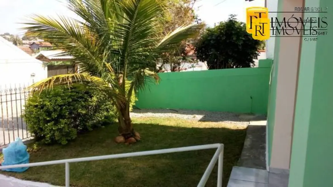 Casa com 2 quartos à venda, 360m2 em Centro, Araruama - RJ - imagem 6 Foto 6 de Casa com 2 quartos à venda, 360m2 em Centro, Araruama - RJ
