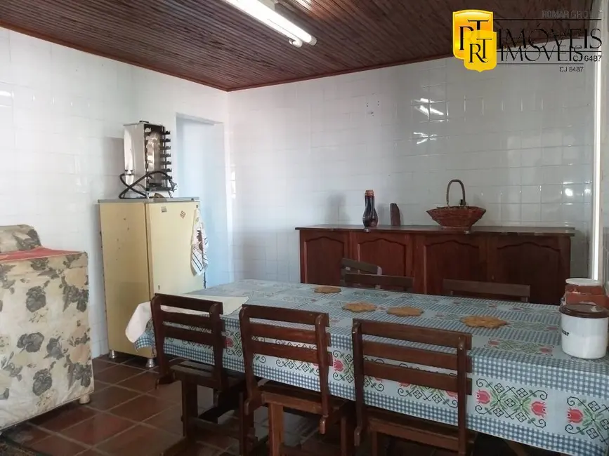Foto 5 de Apartamento com 3 quartos à venda, 115m2 em Araruama - RJ