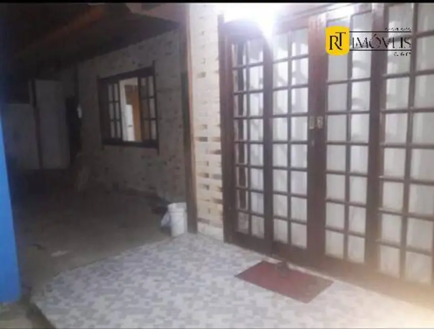 Foto 9 de Casa com 2 quartos à venda, 93m2 em Araruama - RJ