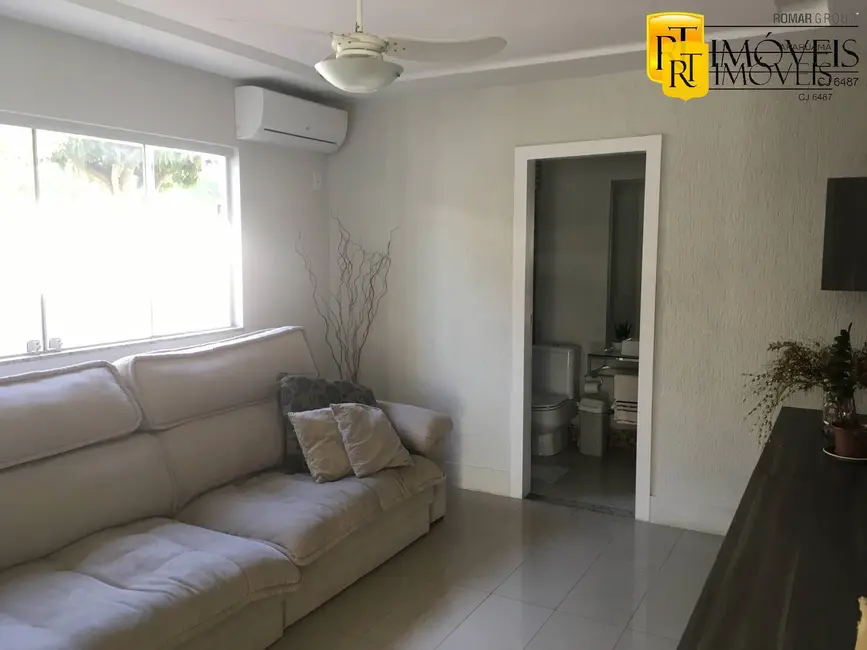 Foto 8 de Casa com 4 quartos à venda, 283m2 em Araruama - RJ