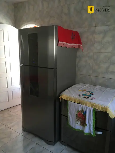 Casa com 3 quartos à venda, 206m2 em Iguaba Grande - RJ - imagem 9 Foto 9 de Casa com 3 quartos à venda, 206m2 em Iguaba Grande - RJ