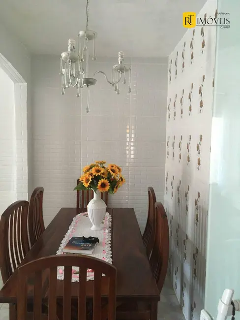 Casa com 3 quartos à venda, 206m2 em Iguaba Grande - RJ - imagem 7 Foto 7 de Casa com 3 quartos à venda, 206m2 em Iguaba Grande - RJ