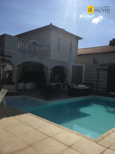 Foto 4 de Casa com 4 quartos à venda, 354m2 em Araruama - RJ