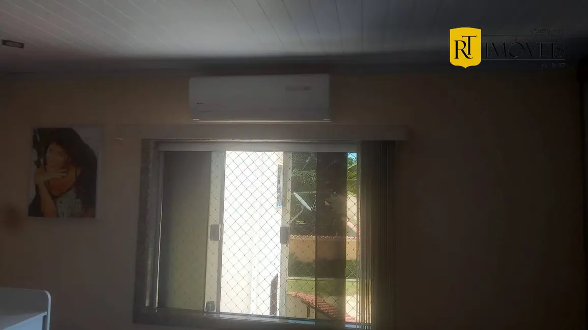 Casa com 2 quartos à venda, 300m2 em Araruama - RJ - imagem 6 Foto 6 de Casa com 2 quartos à venda, 300m2 em Araruama - RJ