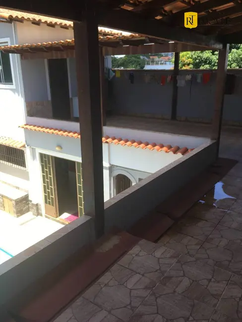 Foto 6 de Casa com 4 quartos à venda, 219m2 em Araruama - RJ